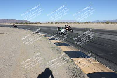 media/Dec-01-2025-Moto Forza (Mon) [[2daa91e15f]]/2-Intermediate Group/Session 4 (Turn 10 Inside)/